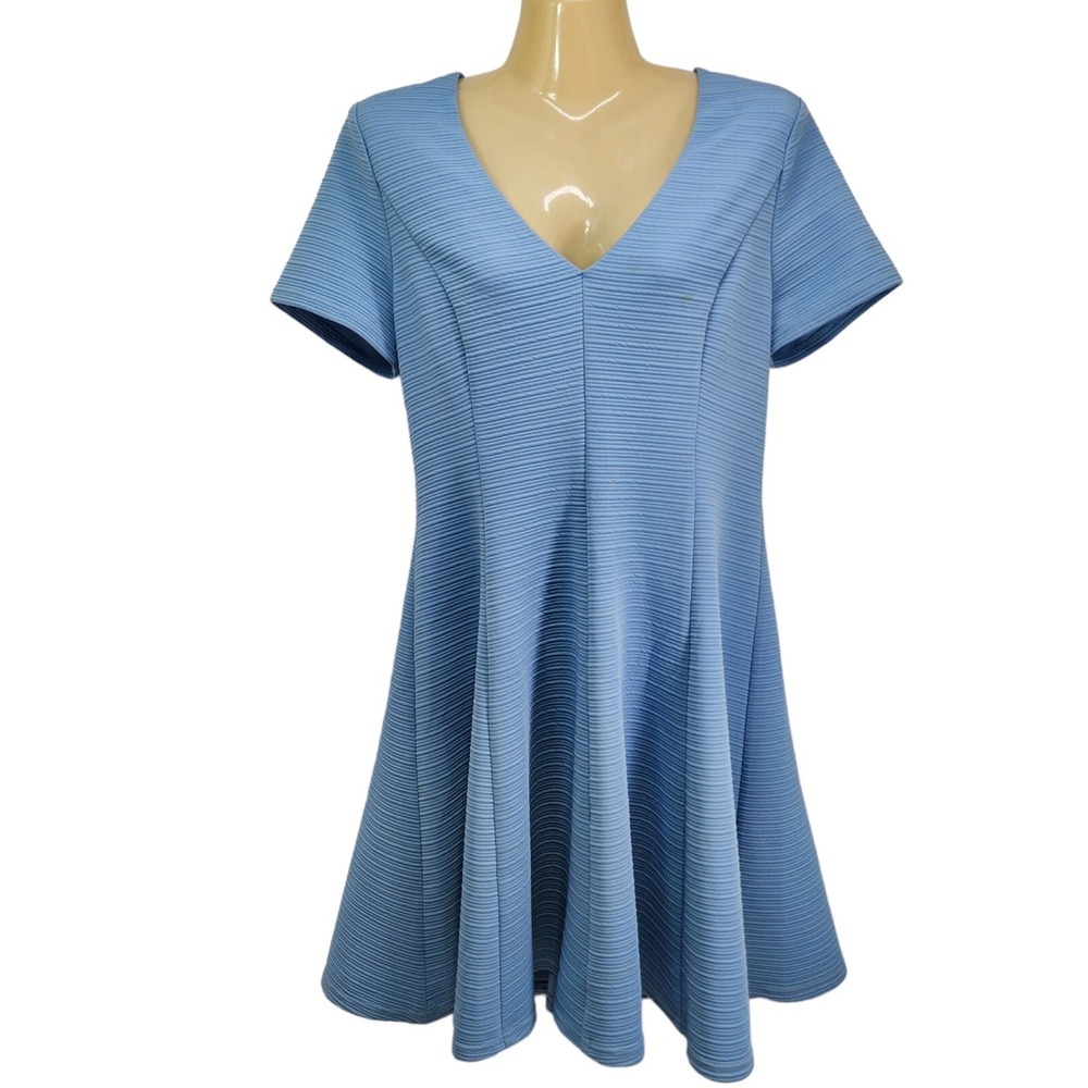 Anthropologie Hutch Blue‎ Dress A-Line Vneck Short Sleeve Women's Size M Petite